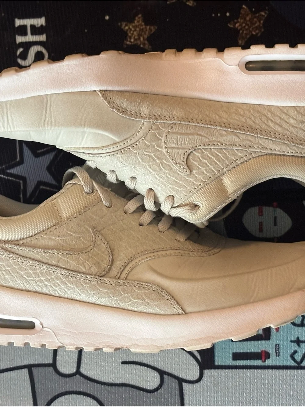 Nike Women's Air Max Thea Premium - Beach